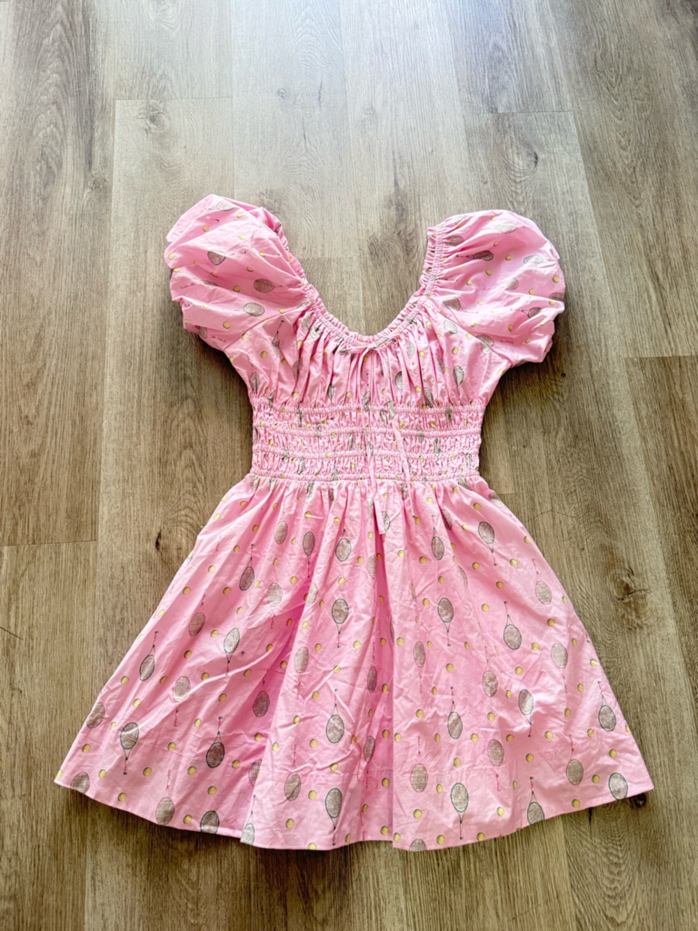 jacquie the label pink tennis racket print puff sleeve smocked mini dress small